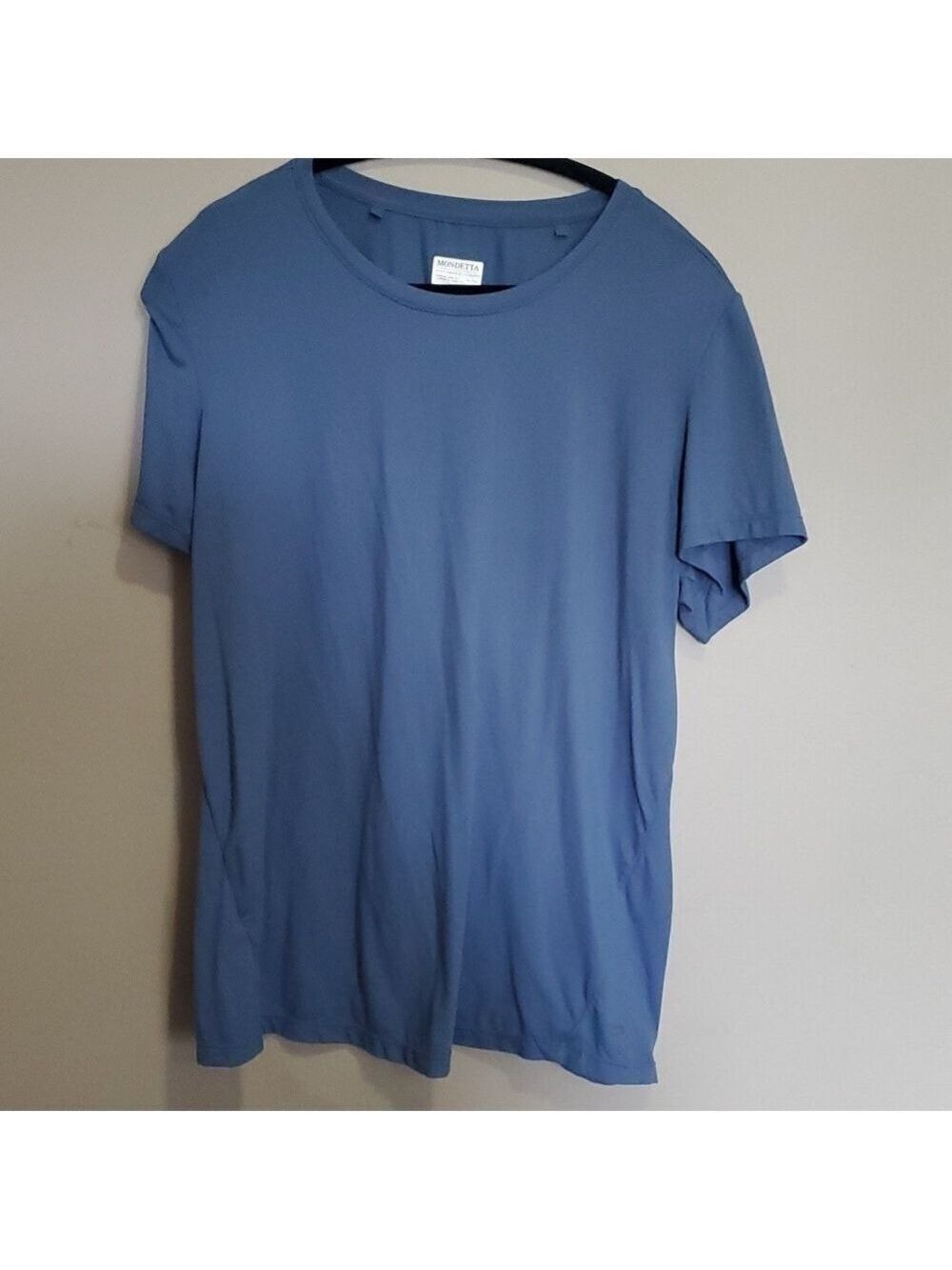 Mondetta performance top size xl